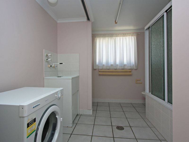 Rosslea QLD 4812