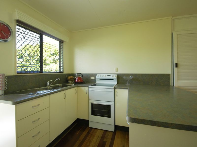 14 Reynolds Street, Kirwan QLD 4817