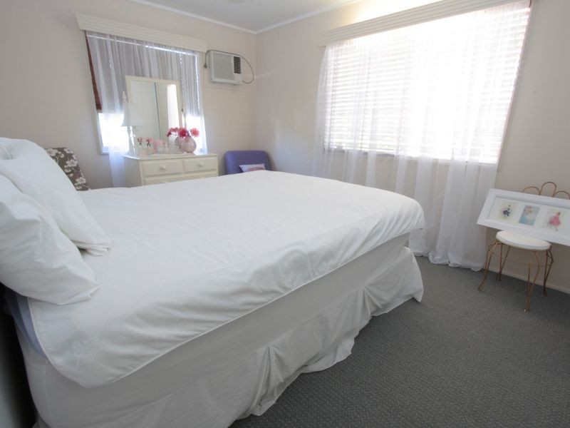 14 Reynolds Street, Kirwan QLD 4817