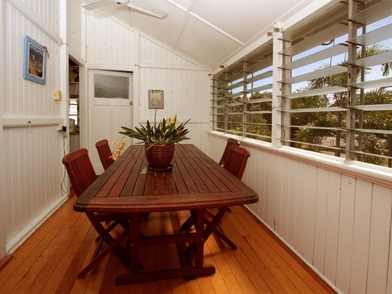 12 Derby Street, Pimlico QLD 4812