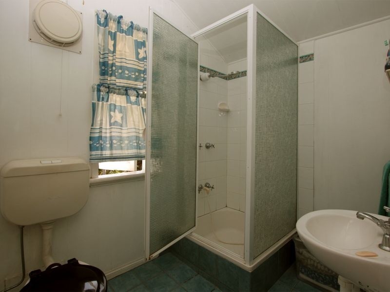 12 Derby Street, Pimlico QLD 4812