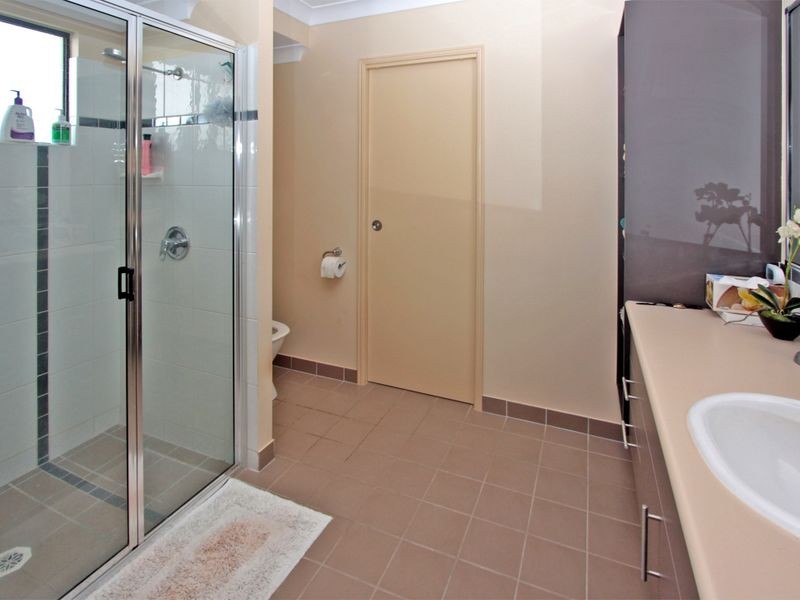 18 San Antonio Court, Mount Louisa QLD 4814