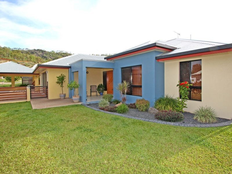 18 San Antonio Court, Mount Louisa QLD 4814