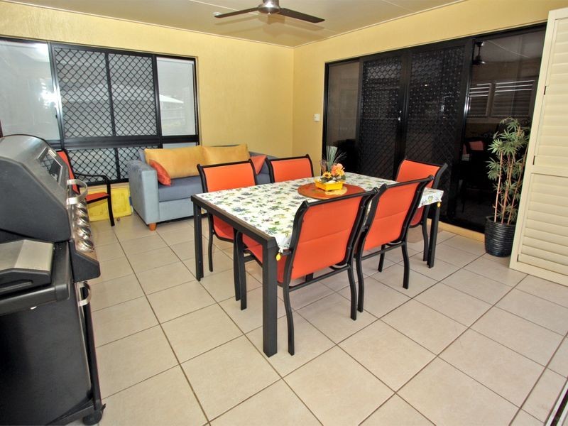 18 San Antonio Court, Mount Louisa QLD 4814