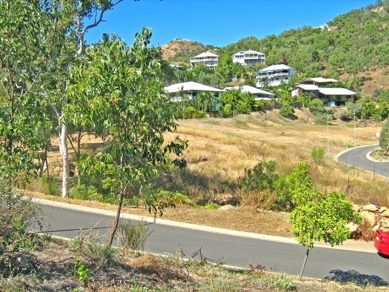 17 Chandon Place, Belgian Gardens QLD 4810