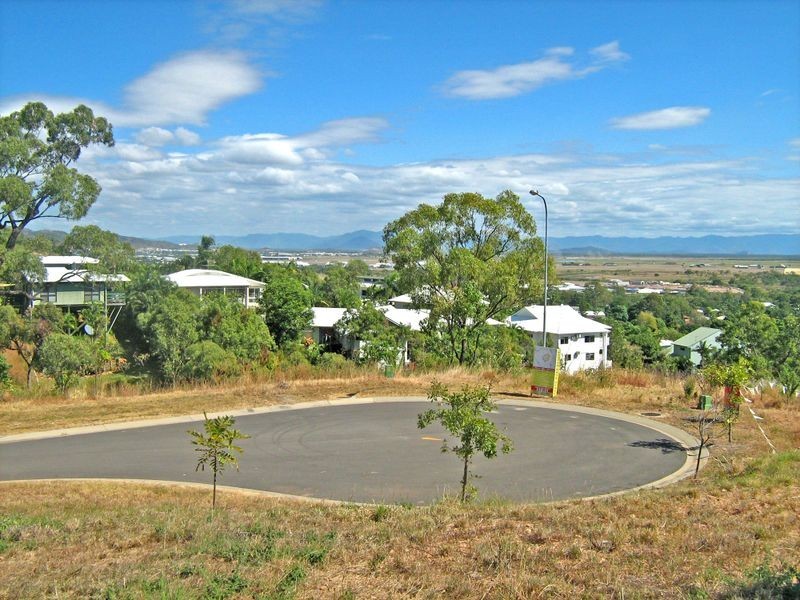 17 Chandon Place, Belgian Gardens QLD 4810