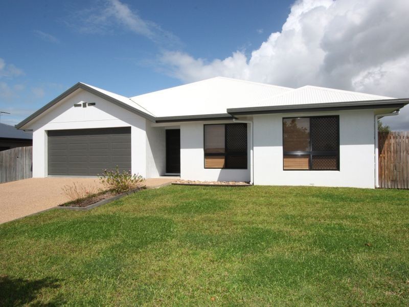 2 Dungurra Place, Bushland Beach QLD 4818