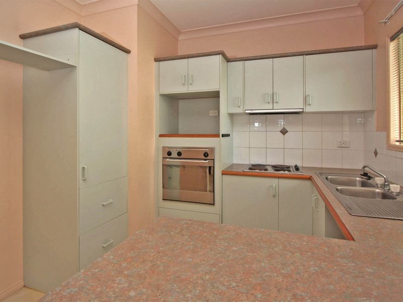 28/1 Burnda Street, Kirwan QLD 4817