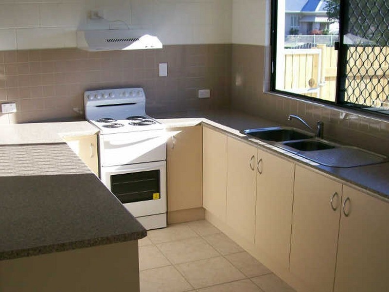 4/137 Bayswater Road, Currajong QLD 4812