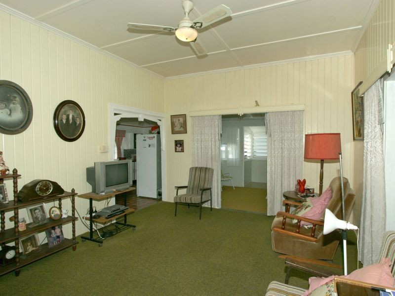 15 Barboutis Street, Belgian Gardens QLD 4810