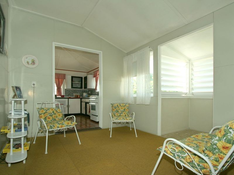 15 Barboutis Street, Belgian Gardens QLD 4810