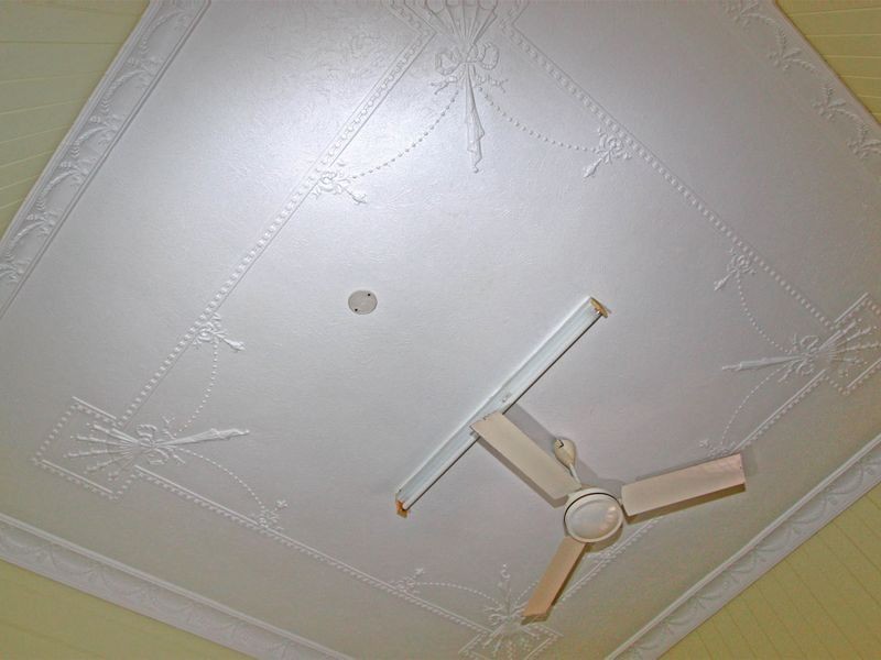 16 Sixth Street, South Townsville QLD 4810