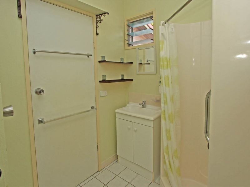 16 Sixth Street, South Townsville QLD 4810