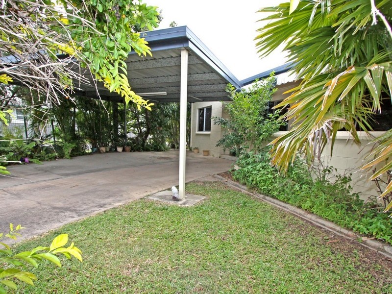 2 Reynolds Street, Kirwan QLD 4817