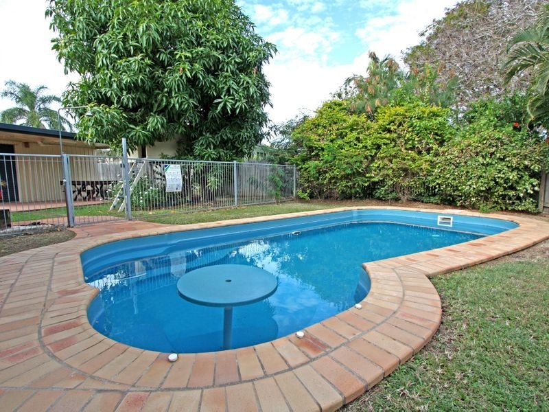 2 Reynolds Street, Kirwan QLD 4817