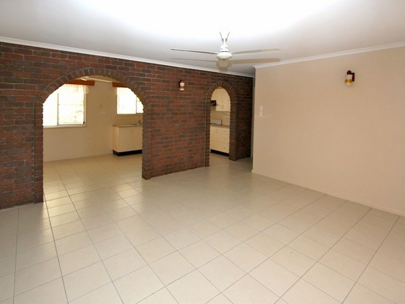 16 Brookhurst Avenue, Kirwan QLD 4817