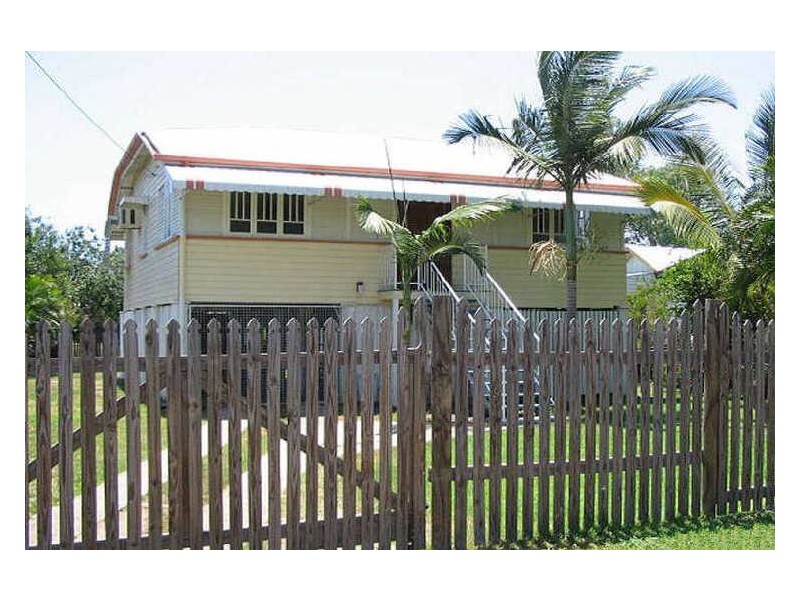 69 Eleventh Avenue, Railway Estate QLD 4810
