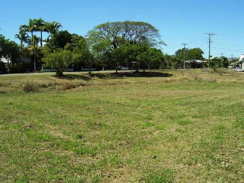 21 Park Lane, Hyde Park QLD 4812