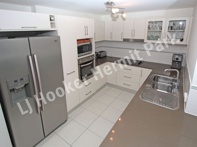 2/1-7 Gregory Street, North Ward QLD 4810