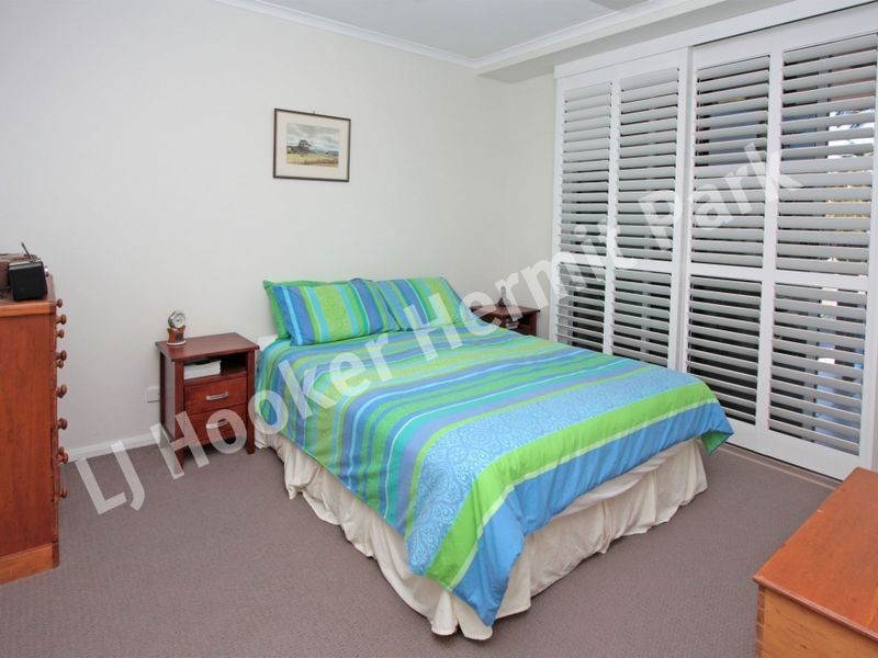 2/1-7 Gregory Street, North Ward QLD 4810