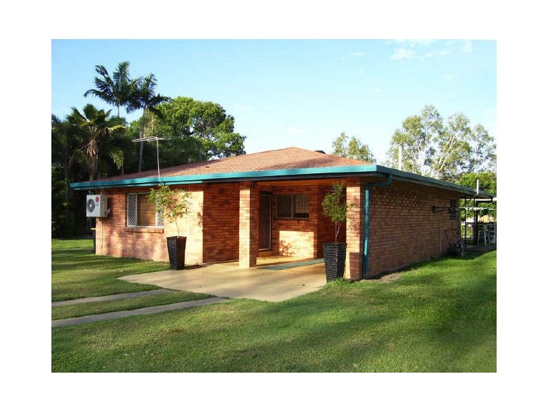 12 Carbine Court, Kelso QLD 4815