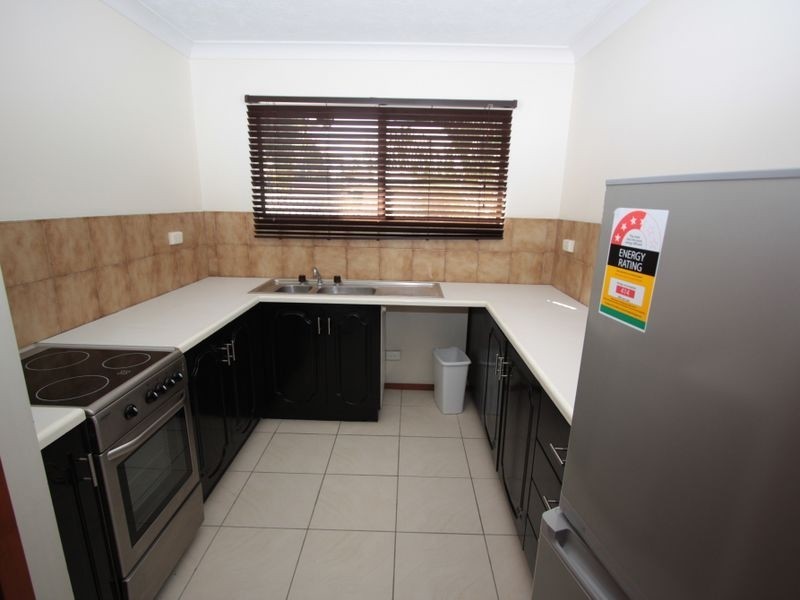 5/8 Goldring Street, Hermit Park QLD 4812