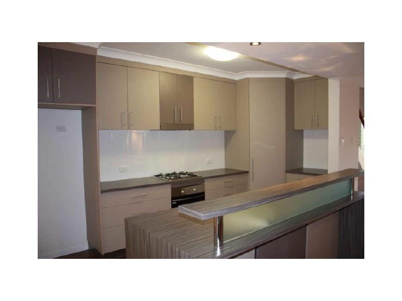 9 Paddington Terr, Douglas QLD 4814