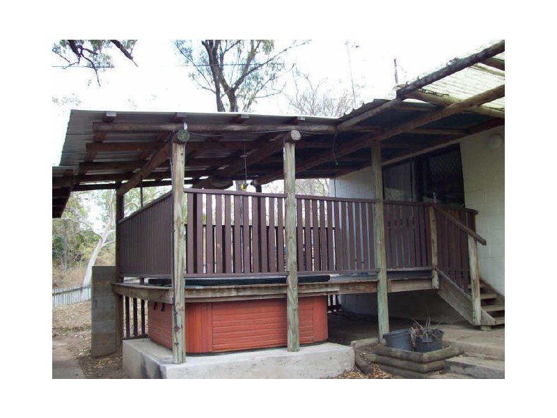 37 Mount Elliot Drive, Alligator Creek QLD 4816