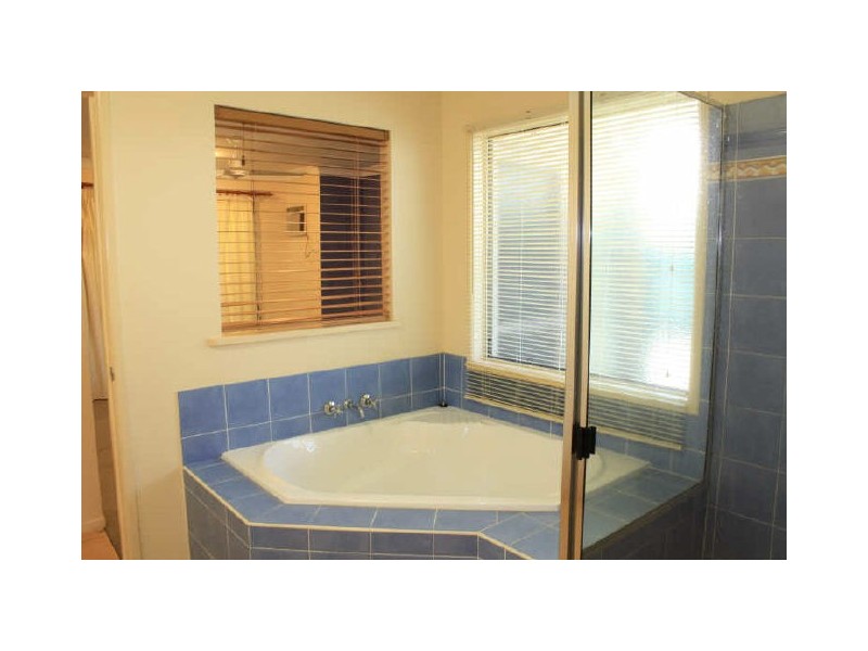 23 Honeyeater Circuit, Douglas QLD 4814