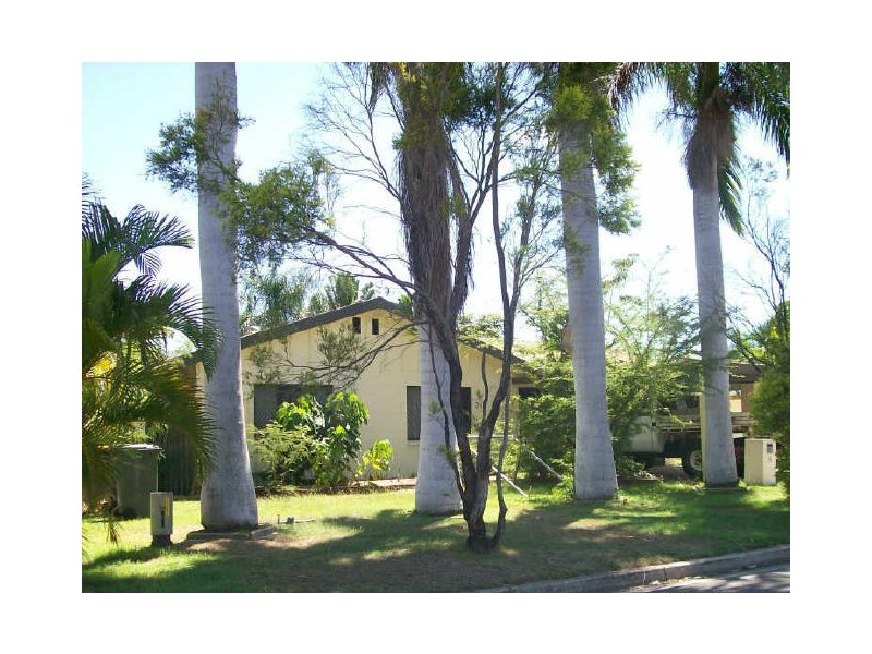 6 Gundarra Crt, Kirwan QLD 4817