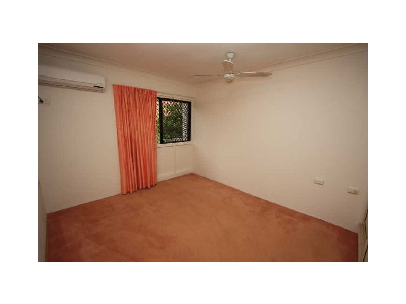 4/118 Cook Street, North Ward QLD 4810