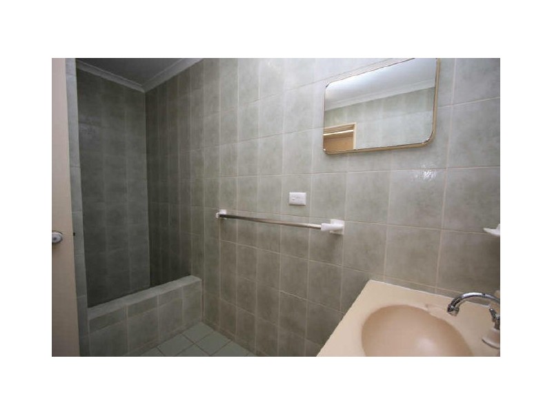 4/118 Cook Street, North Ward QLD 4810