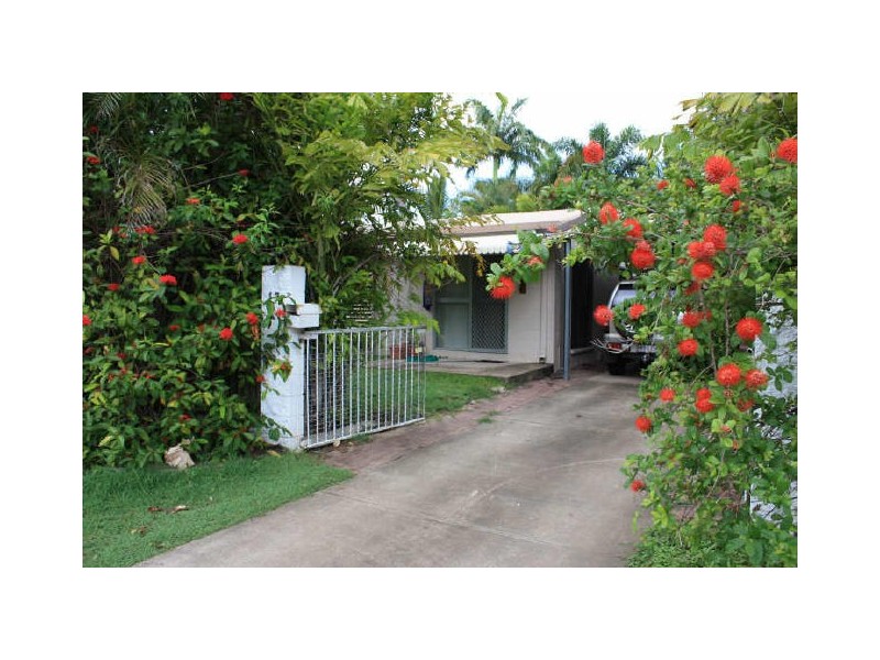 17 Paringa St, Cranbrook QLD 4814