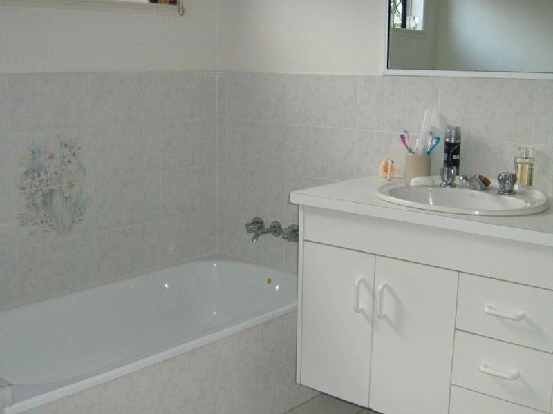 14 Beechwood Place, Kirwan QLD 4817