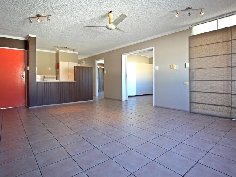 1/17 Gleeson Street, Hermit Park QLD 4812