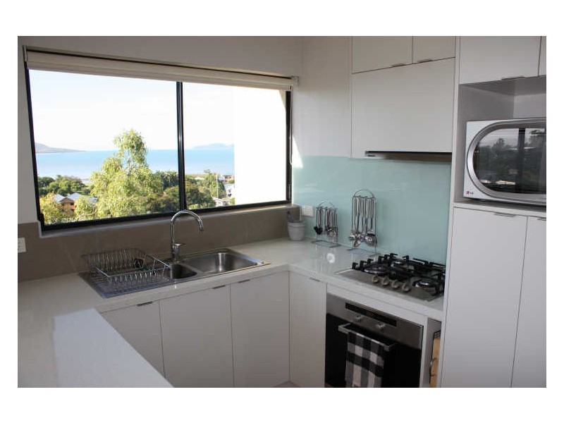 1/9 Little Street, Belgian Gardens QLD 4810