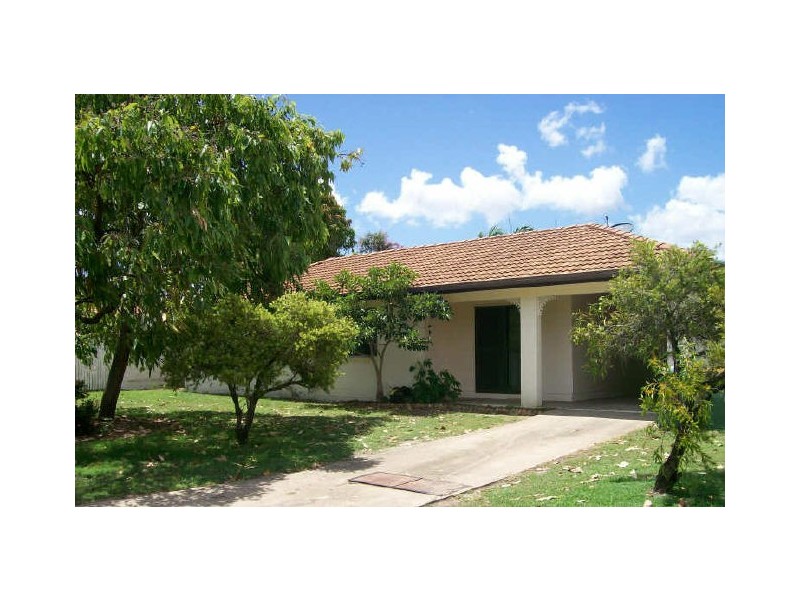 4 Larkspur St, Annandale QLD 4814