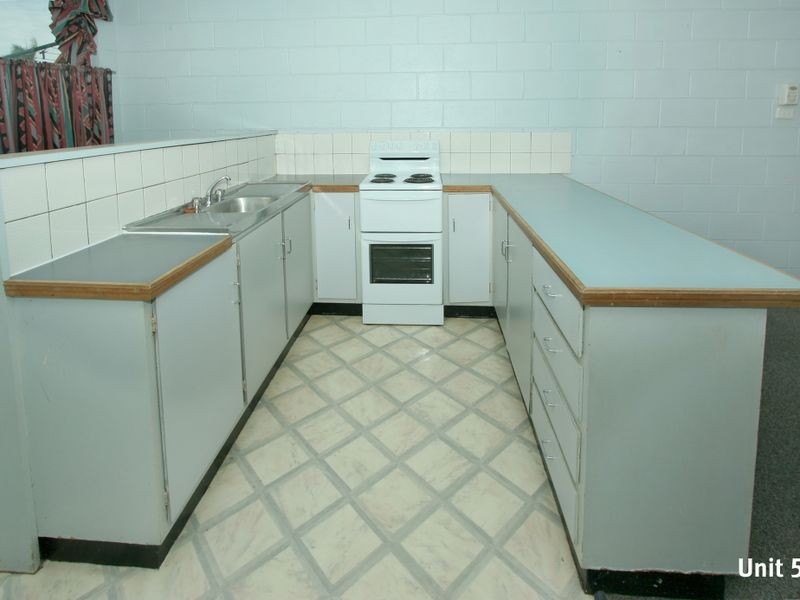 17 Granville Street, Pimlico QLD 4812