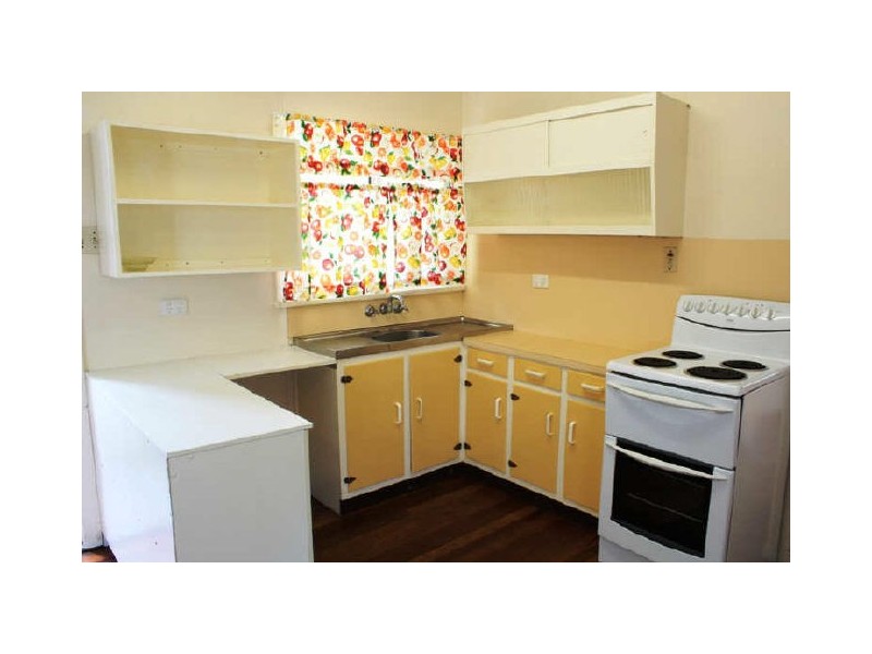 21 Begg Street, Currajong QLD 4812