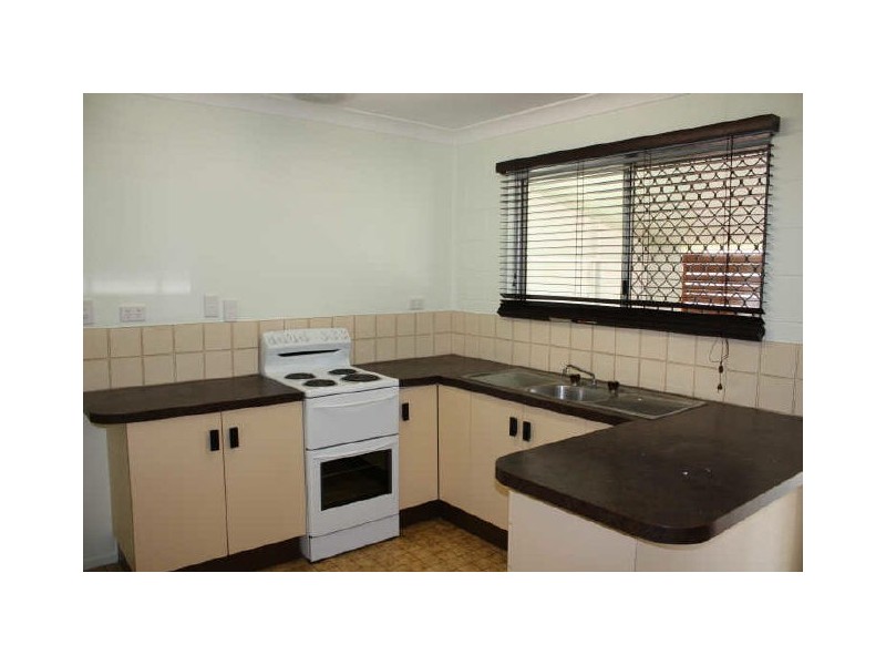 18 Gould Street, Kirwan QLD 4817