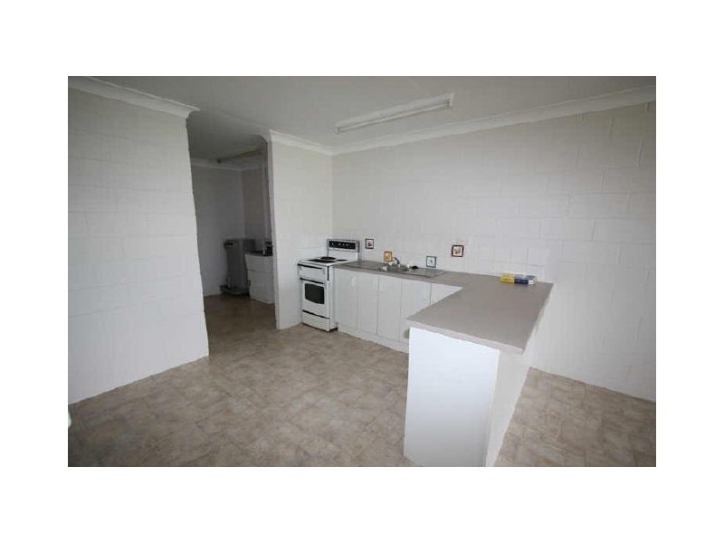 1/8 Neil Street, Kirwan QLD 4817