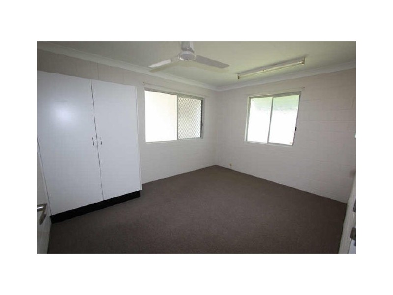 1/8 Neil Street, Kirwan QLD 4817