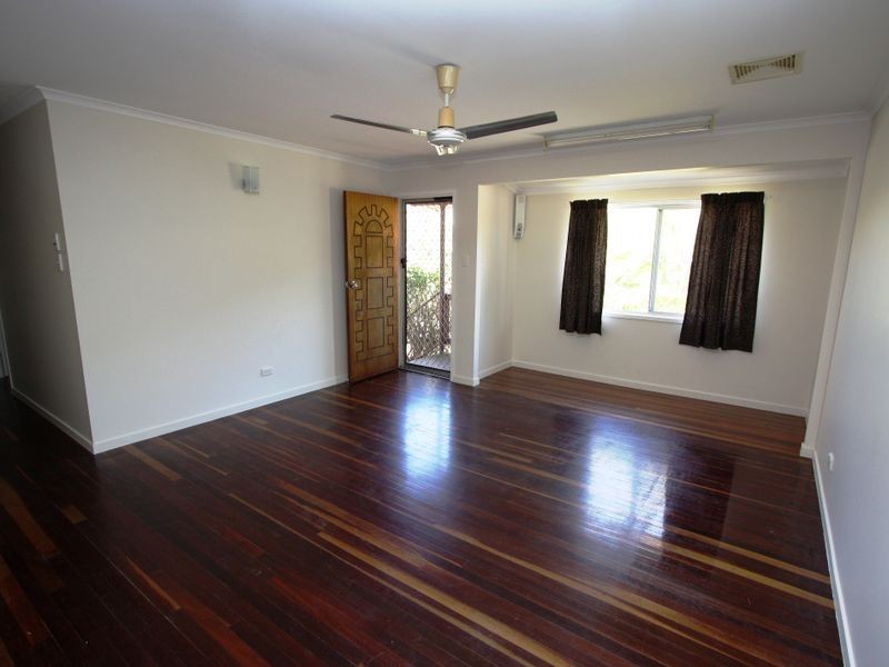 17 Lavarack Street, Mount Louisa QLD 4814