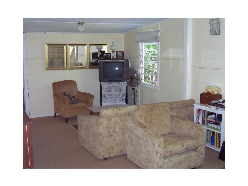 6 Doorey Street, Railway Estate QLD 4810