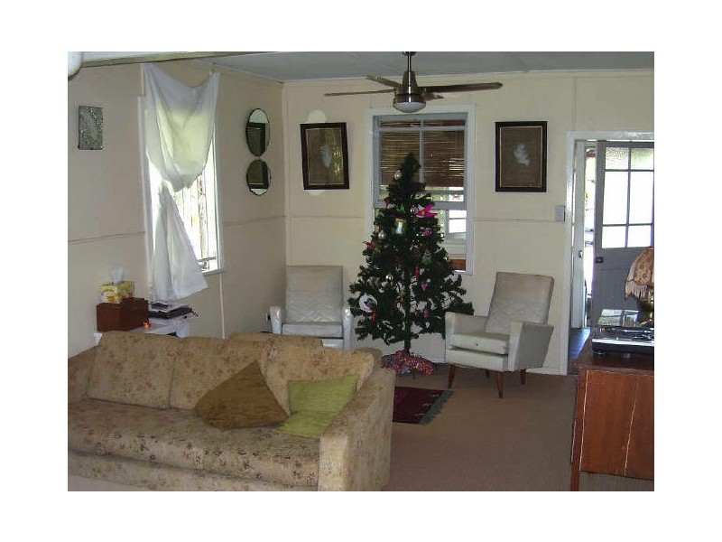 6 Doorey Street, Railway Estate QLD 4810