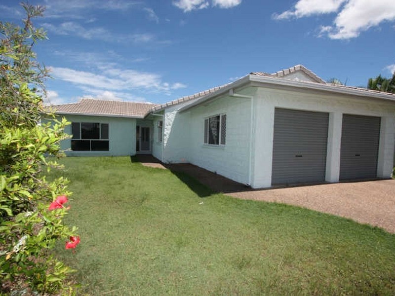 25 Redwood Avenue, Kirwan QLD 4817