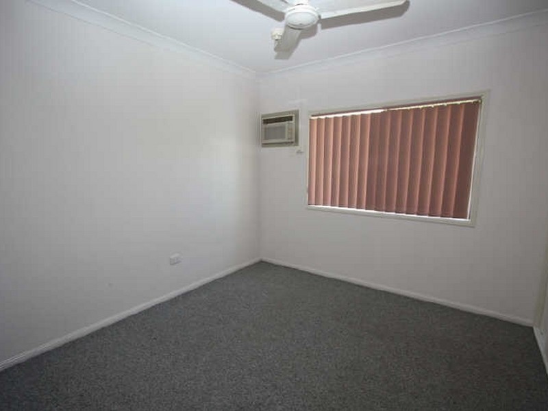 25 Redwood Avenue, Kirwan QLD 4817