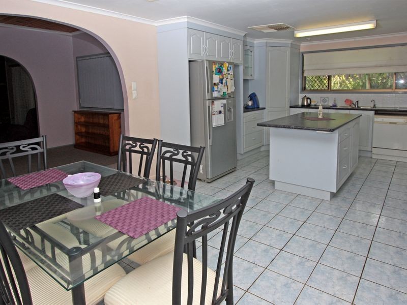 29 Winston Crescent, Kirwan QLD 4817