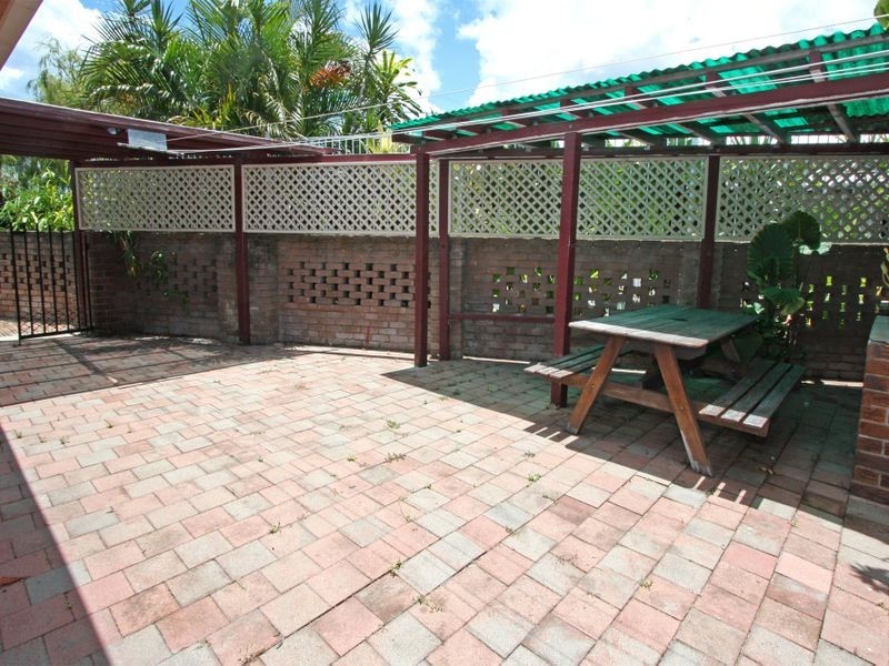 29 Winston Crescent, Kirwan QLD 4817