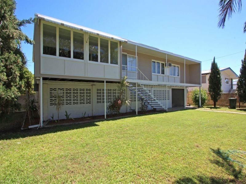 13 Illoura Street, Cranbrook QLD 4814